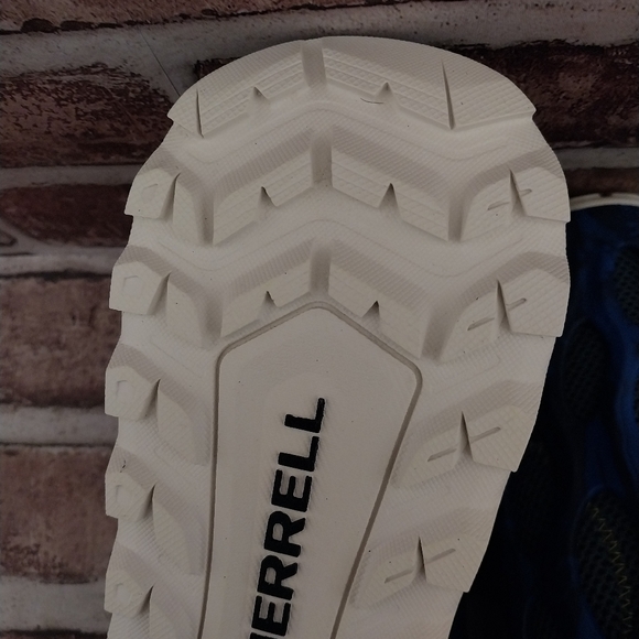 Pre-owned Merrell Hydro Runners - Picture 7 of 10
